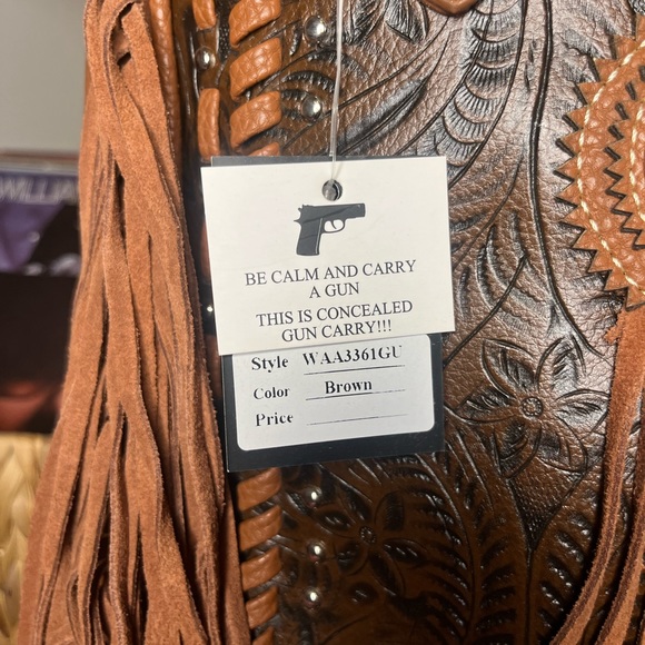 Fringe Concealed Carry Purse - Picture 2 of 4